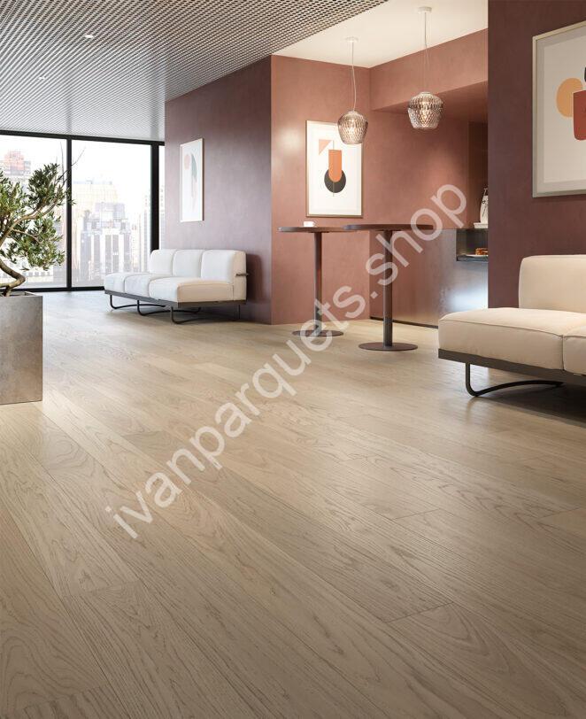 Berti Essential Sand – Parquet prefinito in rovere chiaro Berti Essential Sand parquet prefinito in rovere chiaro spazzolato